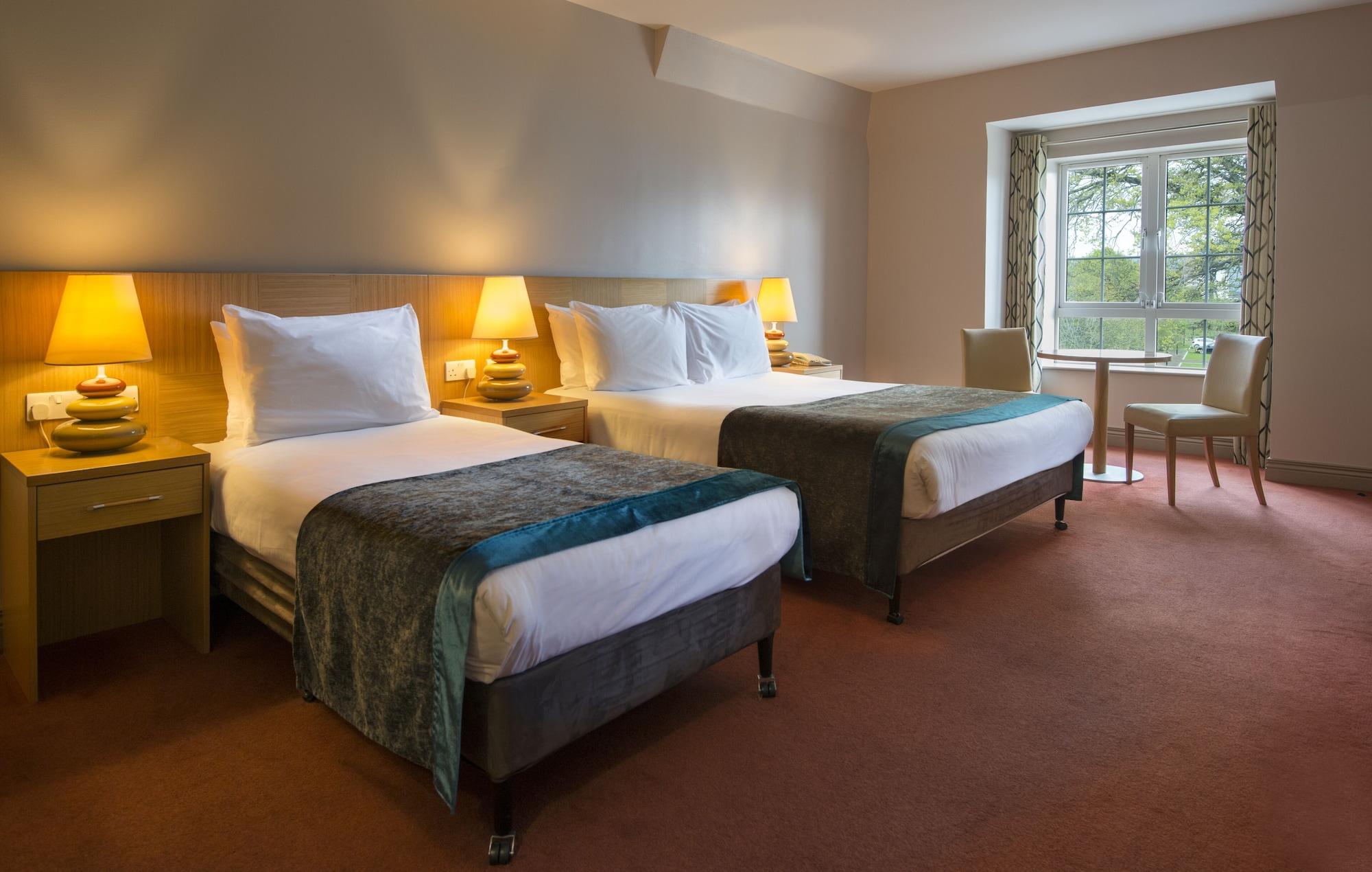 Innisfallen Hotel Киларни Екстериор снимка