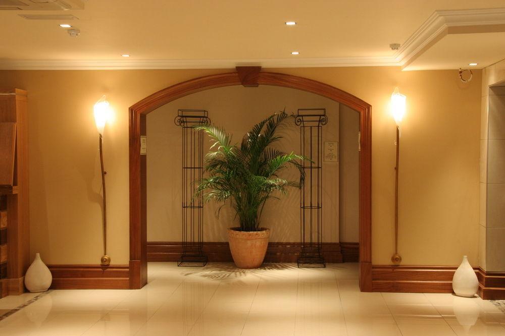 Innisfallen Hotel Киларни Екстериор снимка
