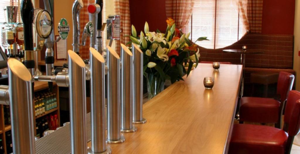 Innisfallen Hotel Киларни Екстериор снимка