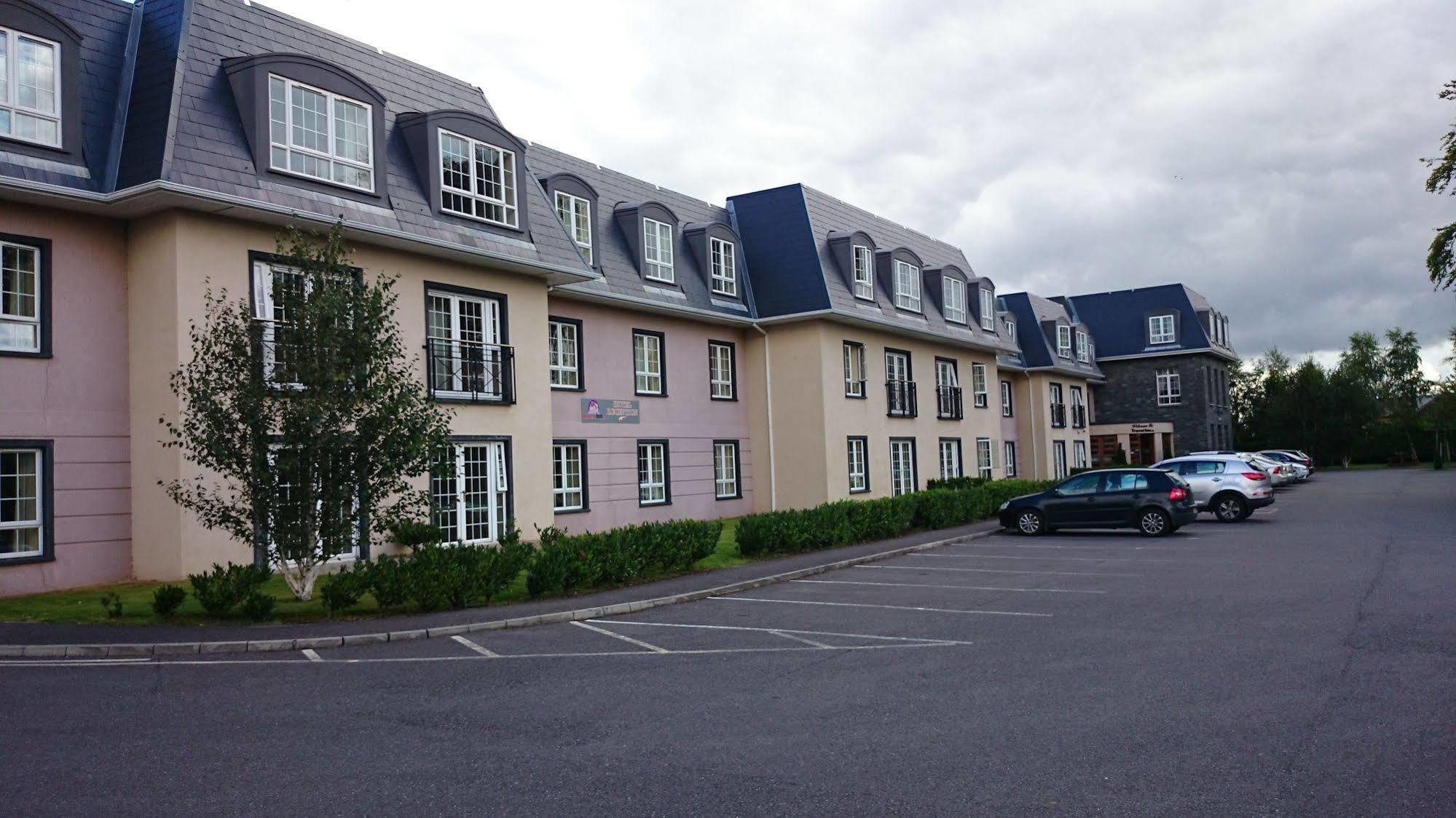 Innisfallen Hotel Киларни Екстериор снимка